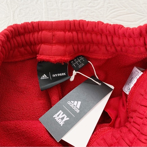 adidas x Ivy Park‎ Unisex Sweatpant, Power Red - Picture 5 of 5